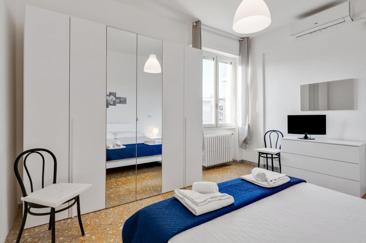 Lulli Cozy Apartment With Balcony Firenze Bagian luar foto